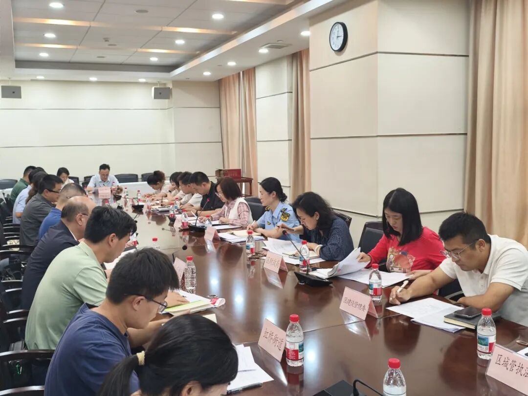 攻坚加梯换梯民生实事 | 长宁区房管局召开加装电梯和老旧电梯更新工作推进会